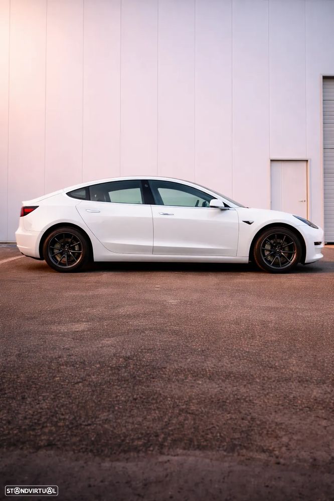 Tesla Model 3 Long-Range Dual Motor AWD - 3