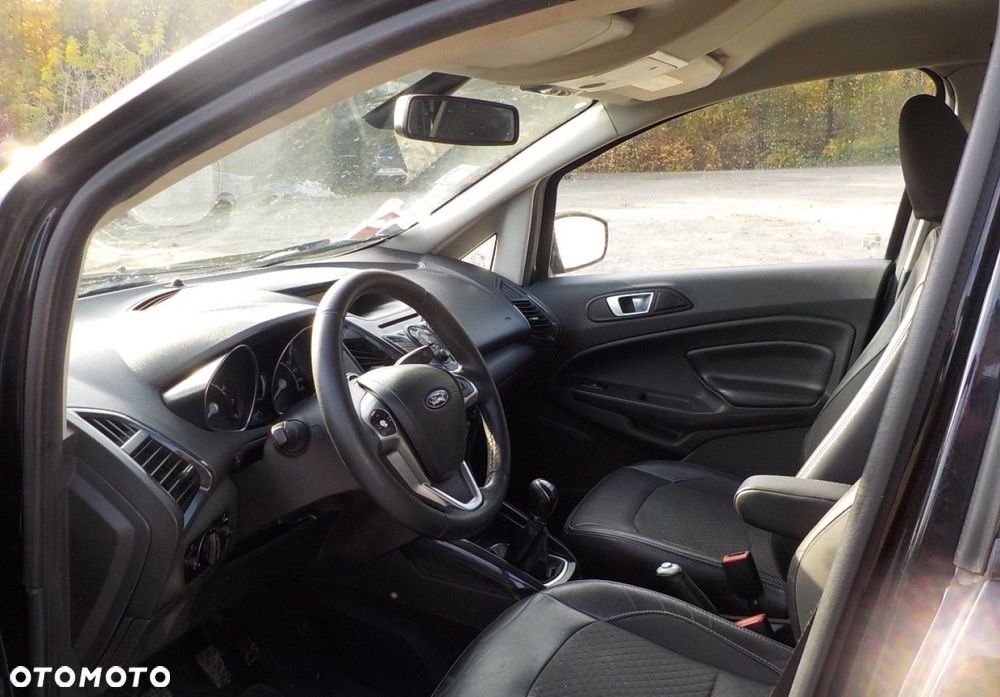 Ford EcoSport - 24
