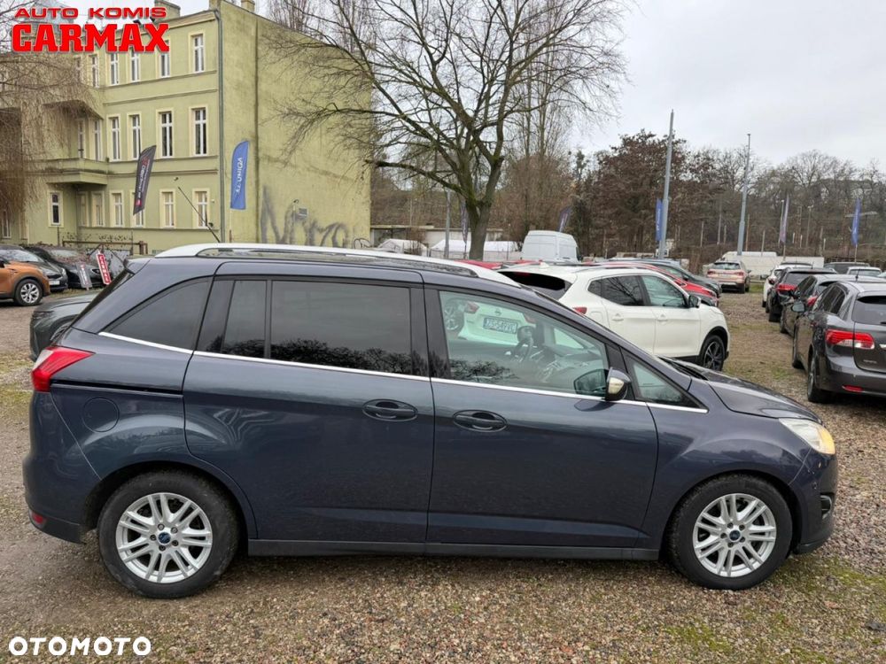 Ford Grand C-MAX - 8