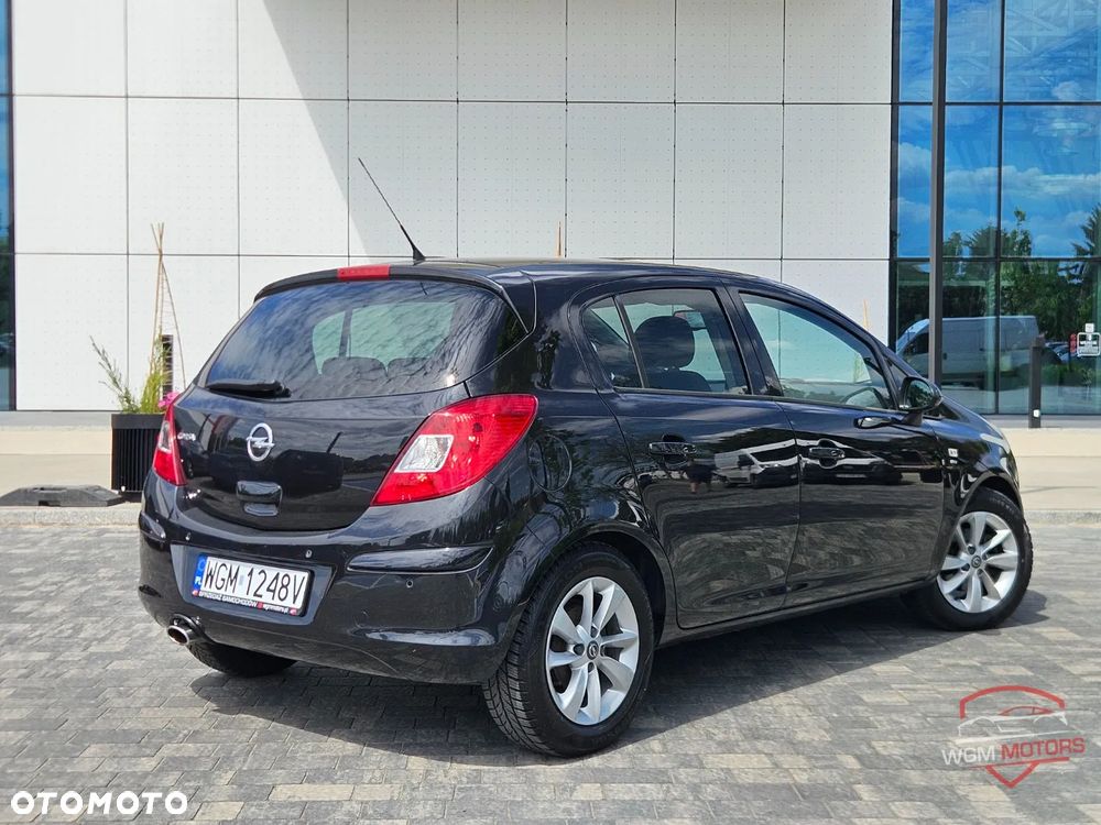 Opel Corsa 1.4 16V Energy - 9