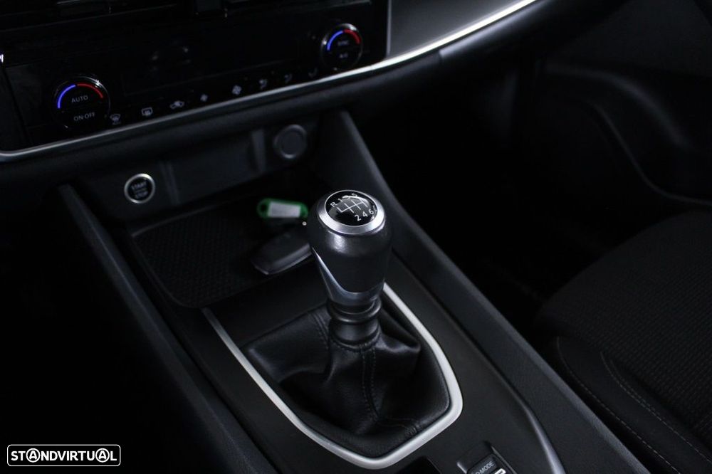 Nissan Qashqai 1.3 DIG-T Acenta - 30