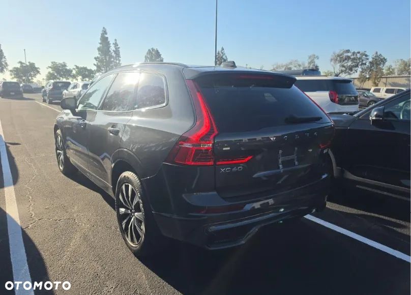 Volvo XC 60 B5 B AWD Plus Bright - 5