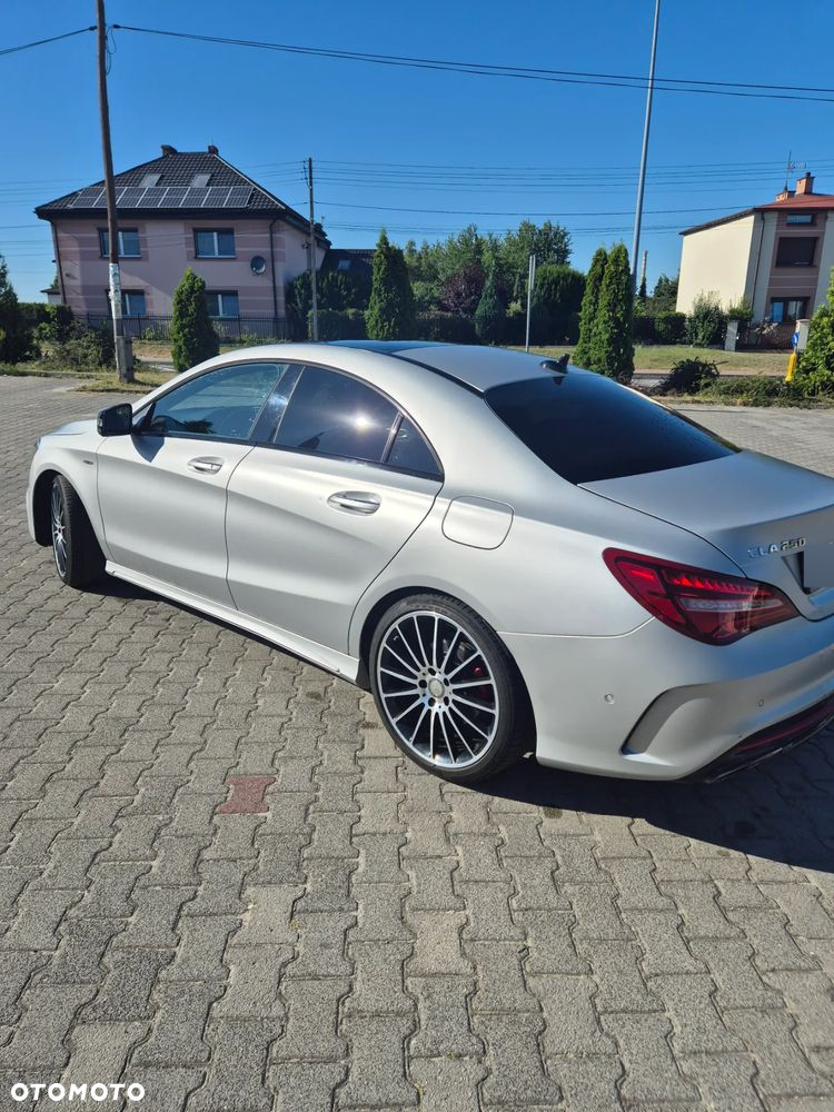 Mercedes-Benz CLA 250 4-Matic Sport - 8