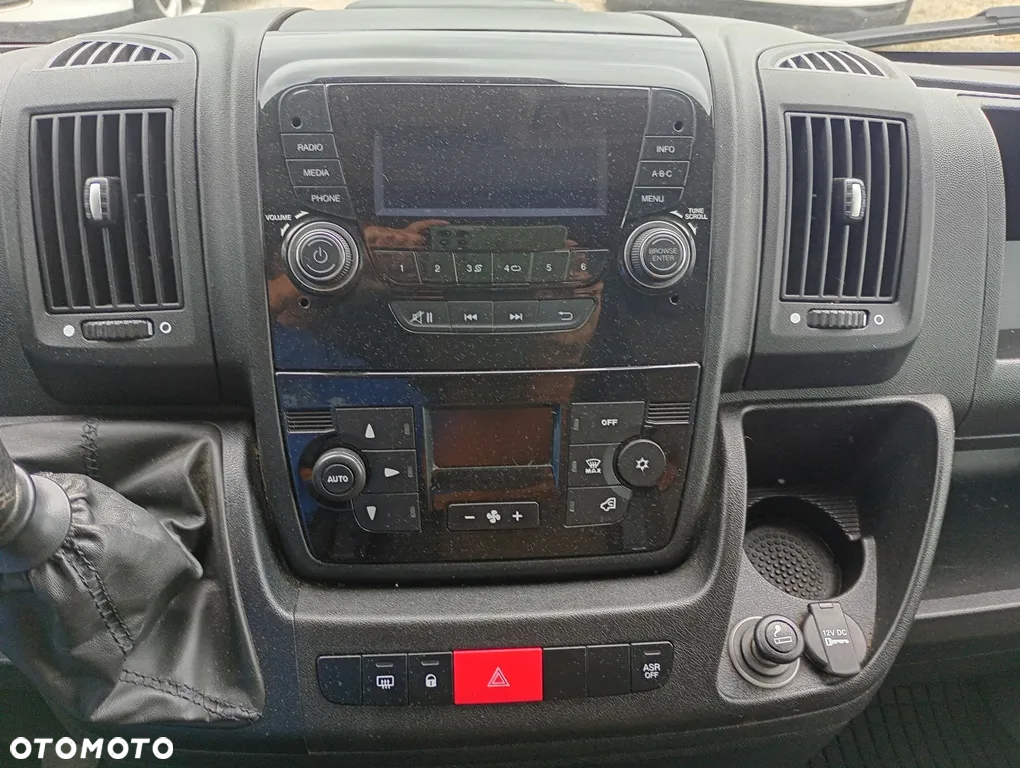 Peugeot Boxer - 12