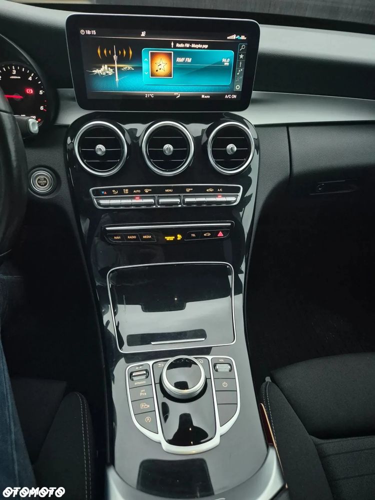 Mercedes-Benz Klasa C 180 d 9G-TRONIC - 17