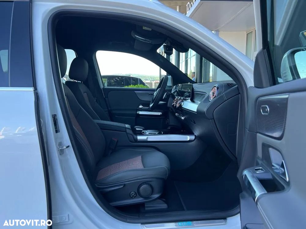 Mercedes-Benz EQB 300 4MATIC - 7