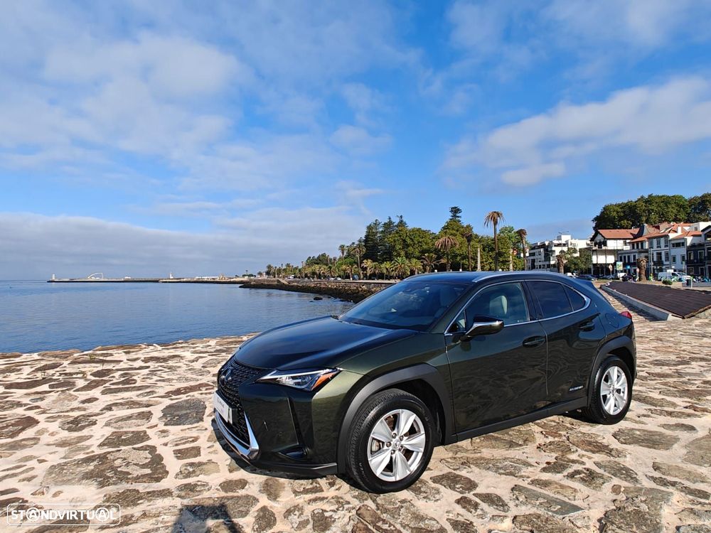 Lexus UX 250h Executive+ - 17
