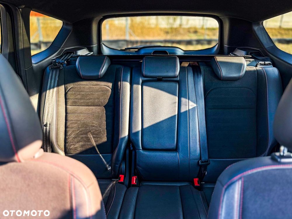 Ford Kuga 2.0 TDCi 4x4 ST-Line - 28