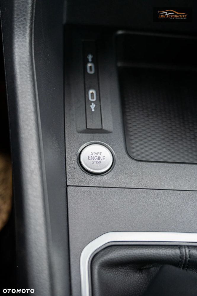 Ford Tourneo Connect 2.0 EcoBlue Titanium - 15