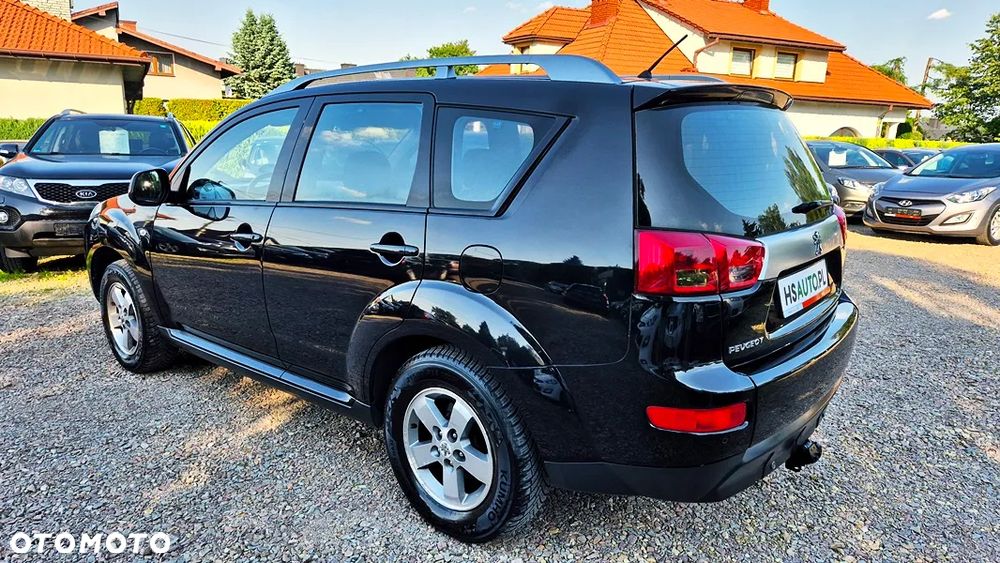 Peugeot 4007 - 17