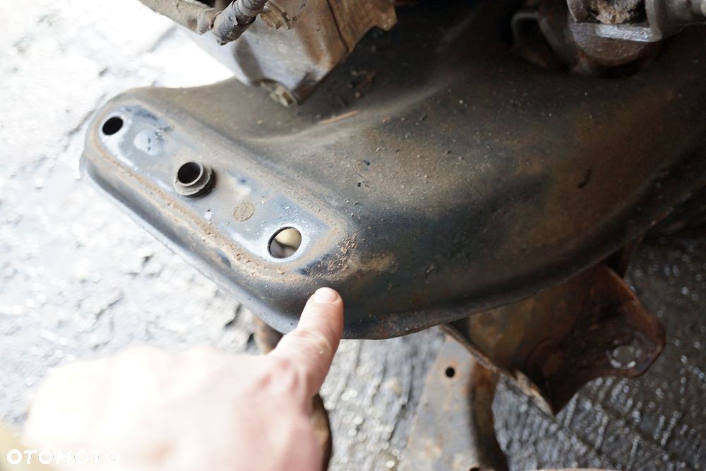 ŁAPA WSPORNIK IMPREZA II GG LIFT 1.5 16V 20101SA020 BELKA PODPORA SILNIKA SUBARU 2006-2007 - 1