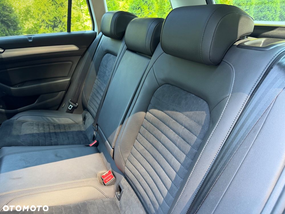 Volkswagen Passat 1.8 TSI BMT Highline DSG - 11