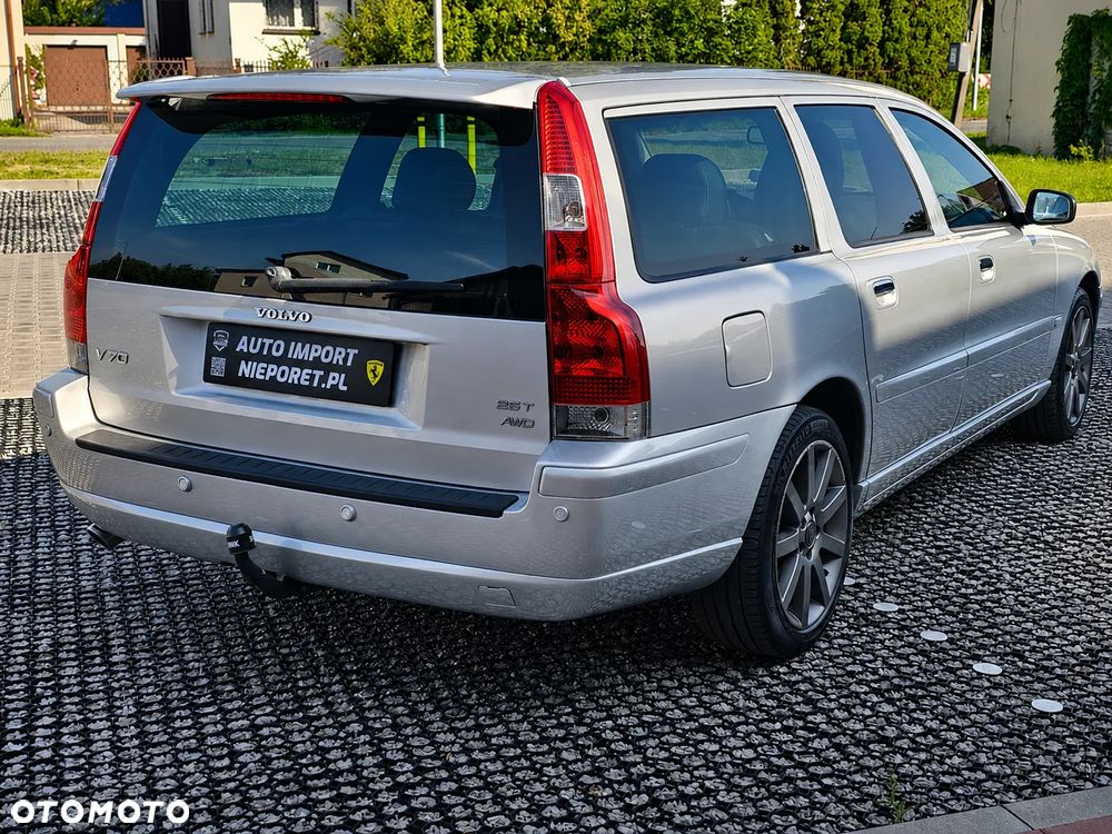 Volvo V70 2.5T AWD Edition Sport - 8