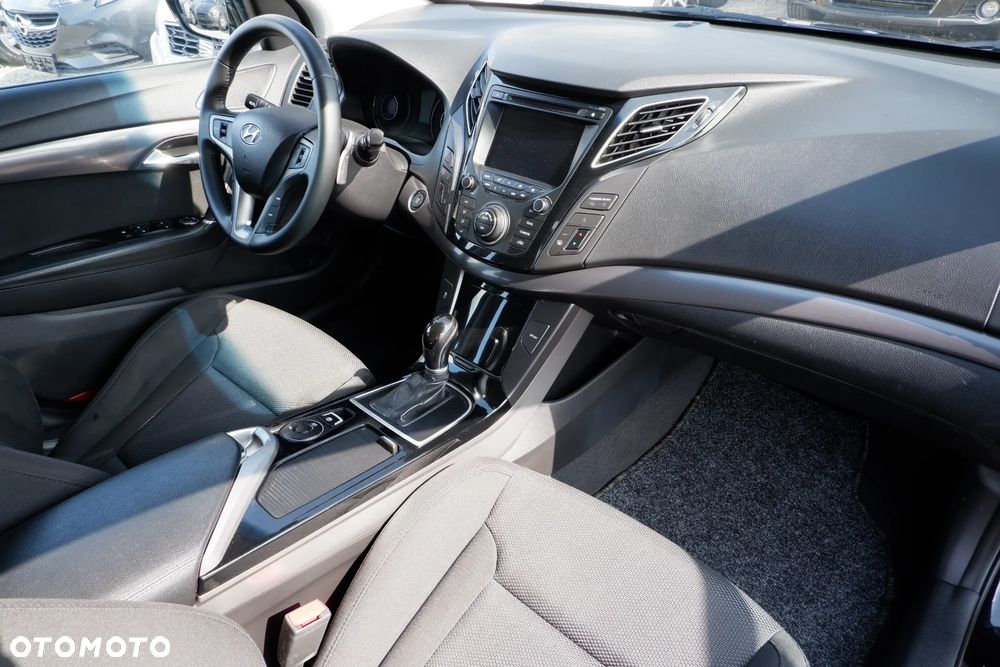 Hyundai i40 i40cw 1.7 CRDi Automatik Style - 4