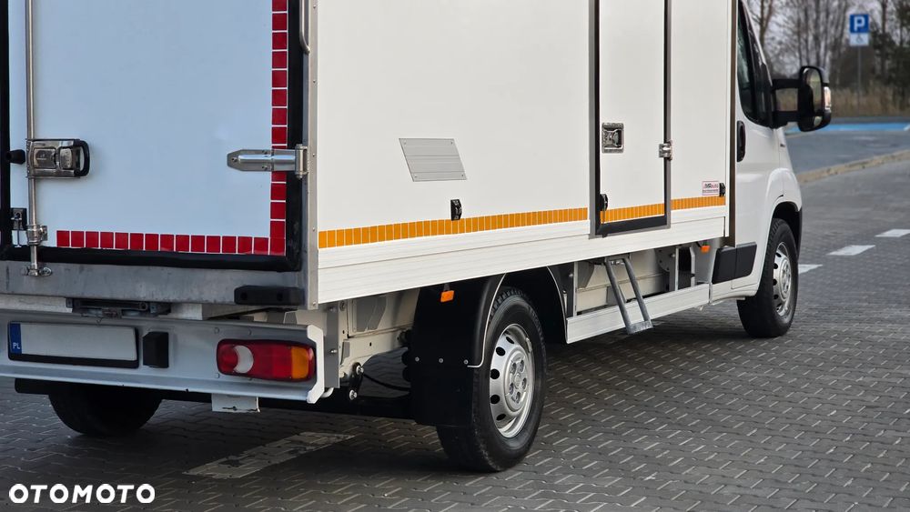 Fiat DUCATO MAXI ❗️DUŻY KONTENER / IZOTERMA 8EP MRAUTO / PODUSZKI PNEUMATYCZNE / SALON POLSKA / 1 WŁ / PO DUŻYM SERWISIE / TEMPOMAT / NAVI / PODUSZKI PNEUMATYCZNE / JAK NOWY ❗️❗️ - 21