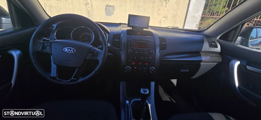 Kia Sorento 2.2 CRDi EX - 8