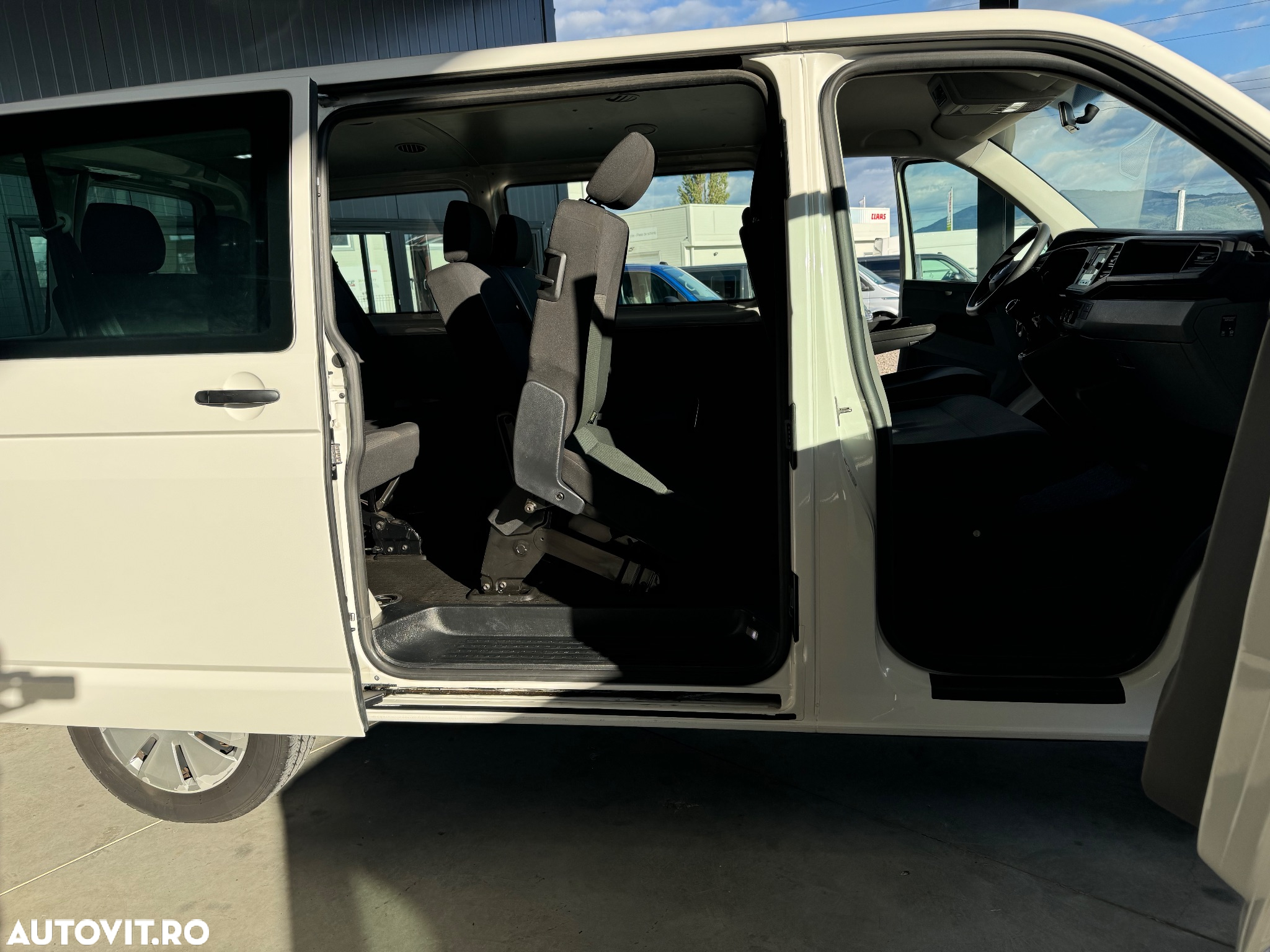 Volkswagen Transporter T6.1 Kurz Plus Trendline - 8