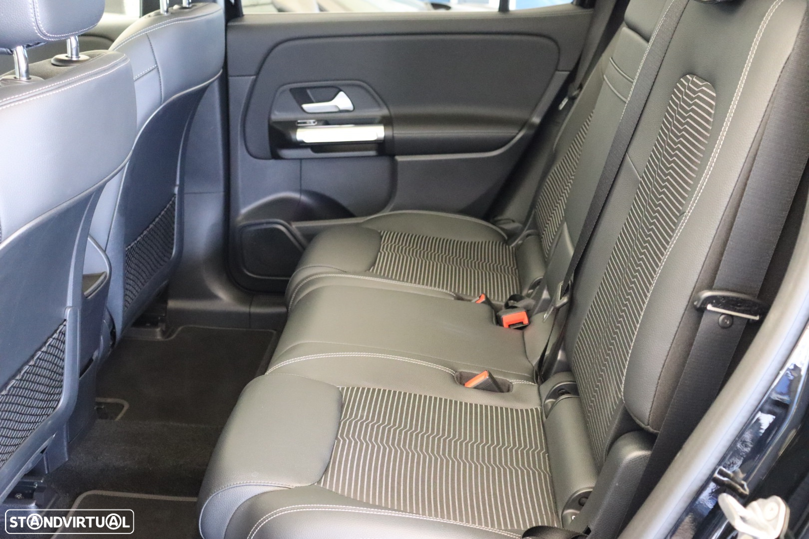 Mercedes-Benz EQB 250 Progressive - 7
