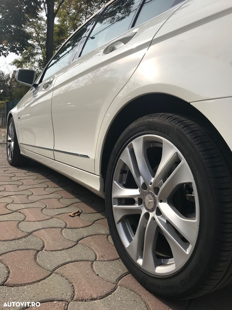 Mercedes-Benz C 180 CGI Automatik BlueEFFICIENCY Avantgarde - 13