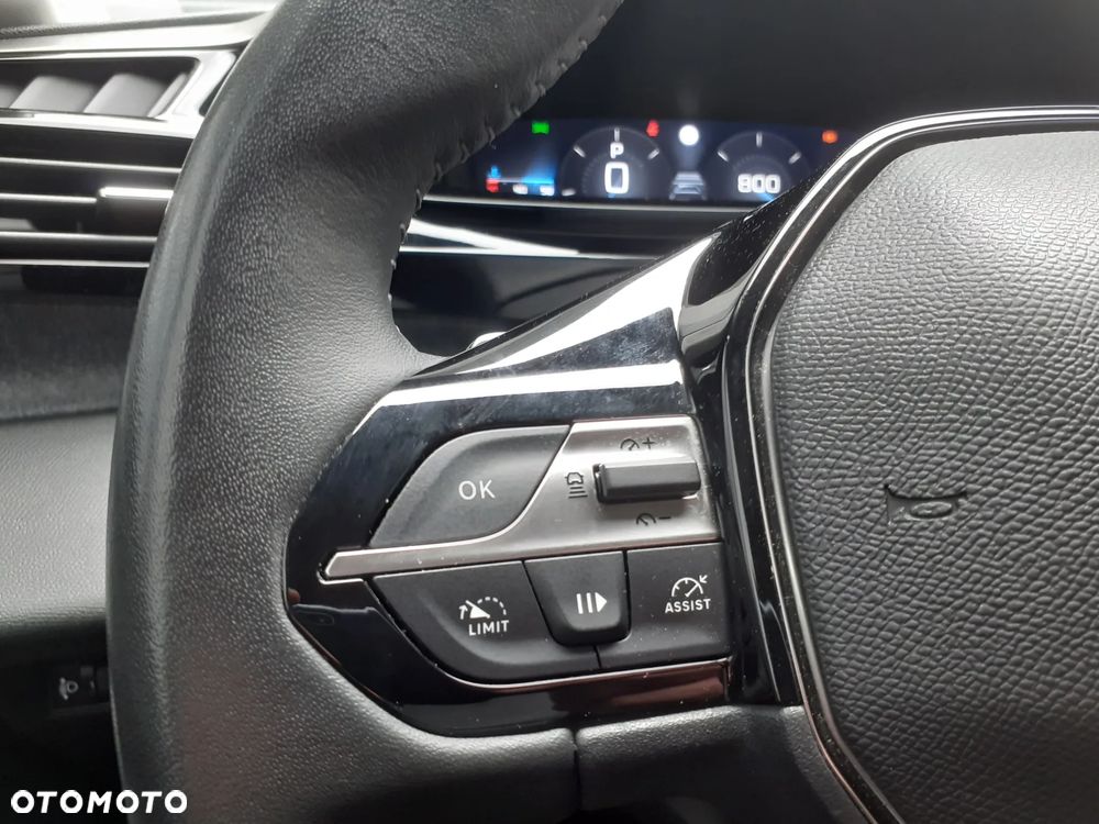 Peugeot 308 - 13