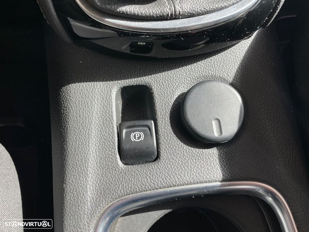 Opel Astra Sports Tourer 1.2 T Elegance - 28