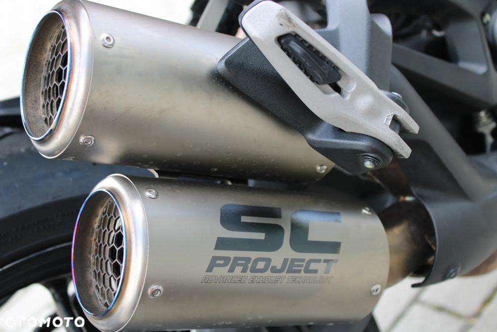 Ducati Monster - 16
