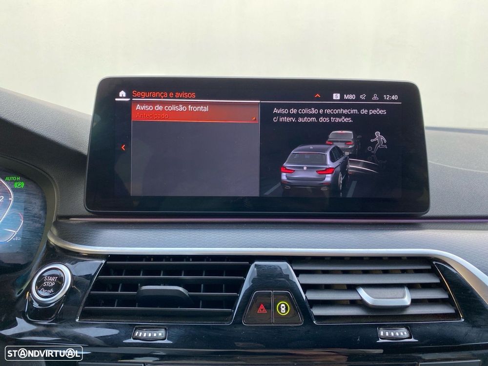 BMW 520 d Pack Desportivo M Auto - 12