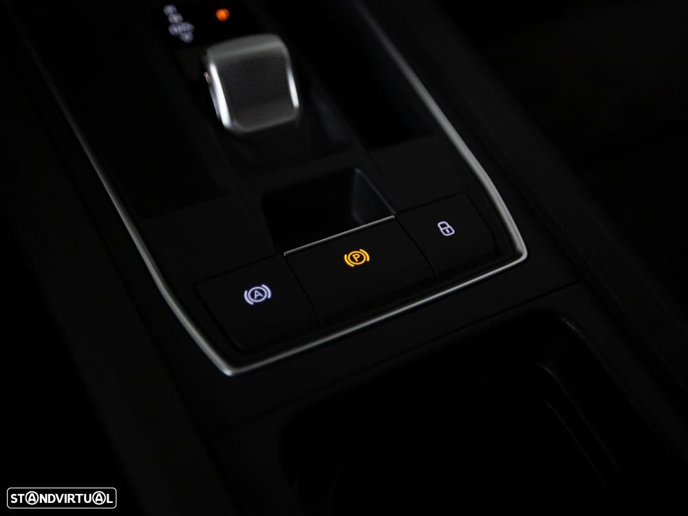 SEAT Leon ST 1.4 e-Hybrid FR DSG - 19