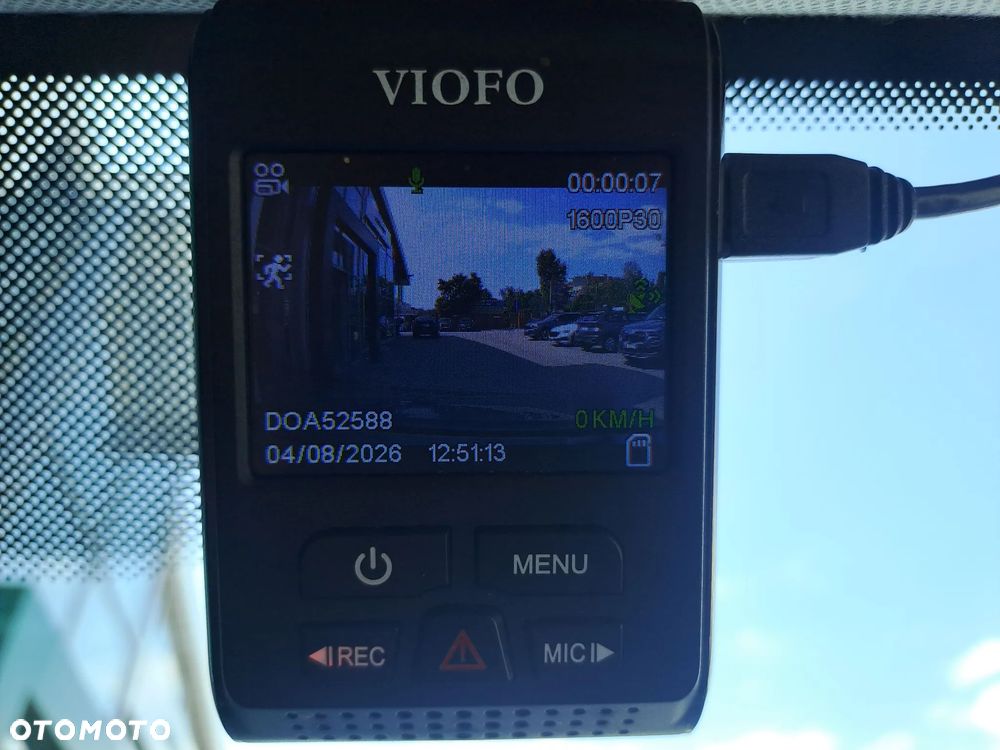 Skoda RAPID 1.2 TSI Ambition - 17