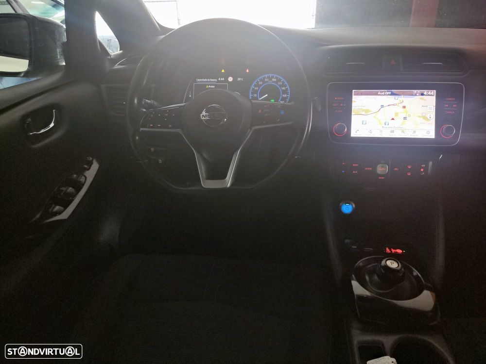 Nissan Leaf Tekna ProPilot Park - 2