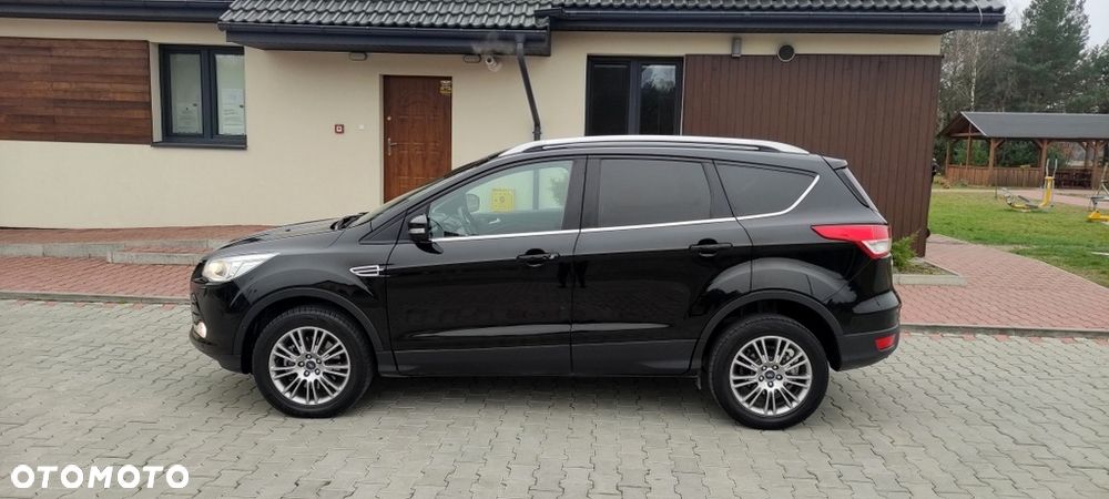 Ford Kuga 2.0 TDCi 2x4 Titanium - 6