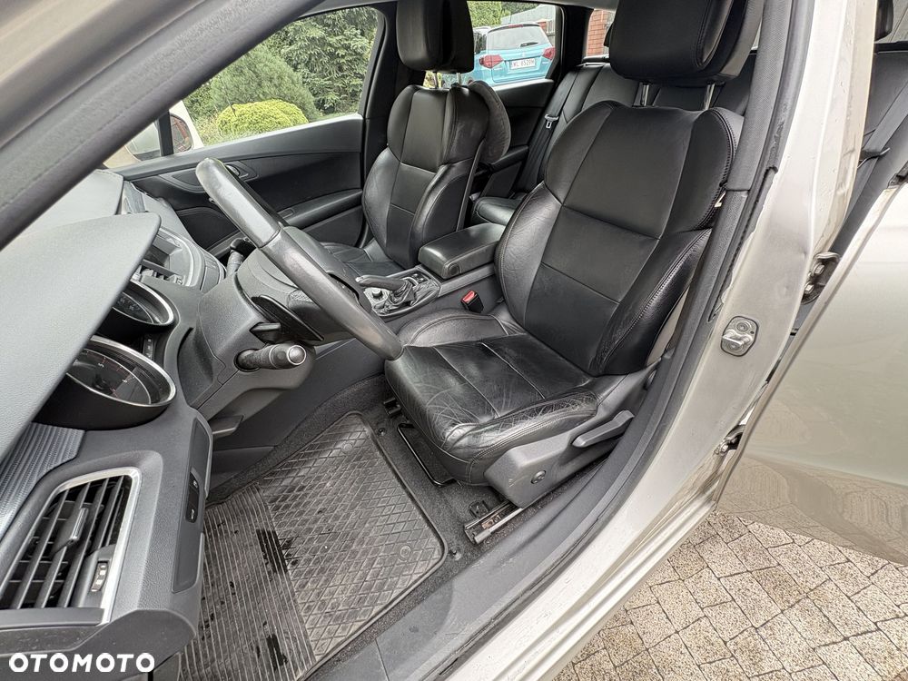 Peugeot 508 - 8