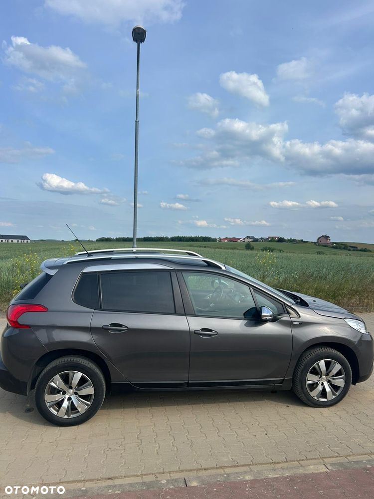 Peugeot 2008 1.6 BlueHDi Style - 7