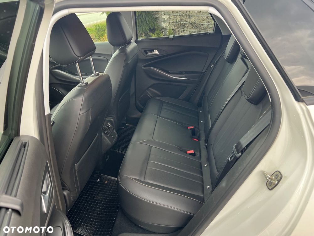 Opel Grandland X Plug-in-Hybrid4 1.6 DI Start/Stop Business Edition - 30
