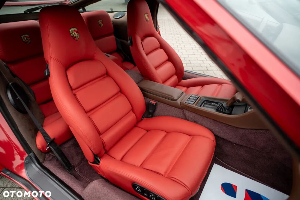 Porsche 928 S4 - 36