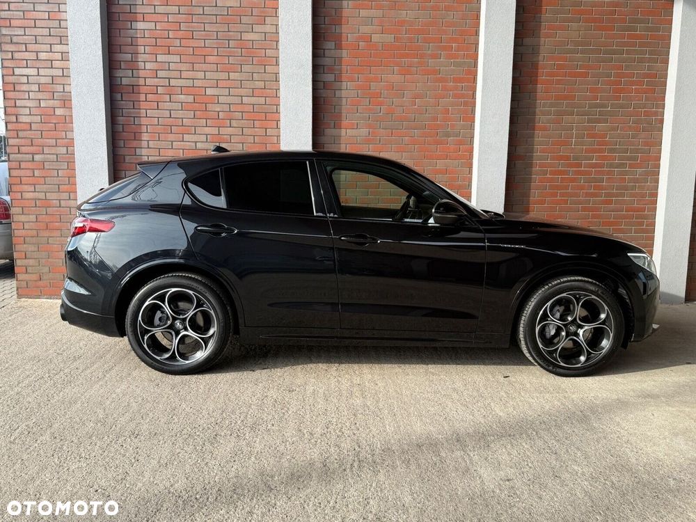 Alfa Romeo Stelvio - 7