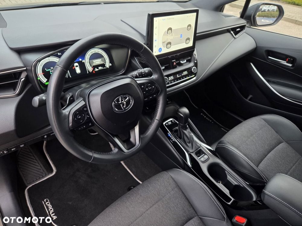 Toyota Corolla 2.0 Hybrid Style - 16