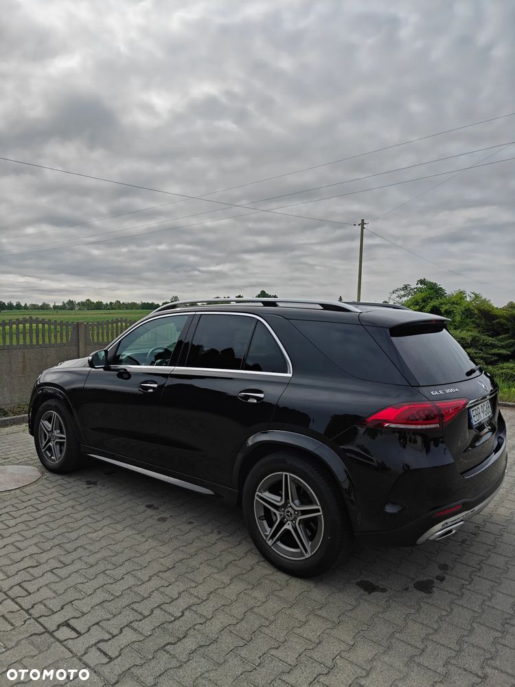 Mercedes-Benz GLE 300 d 4-Matic - 8