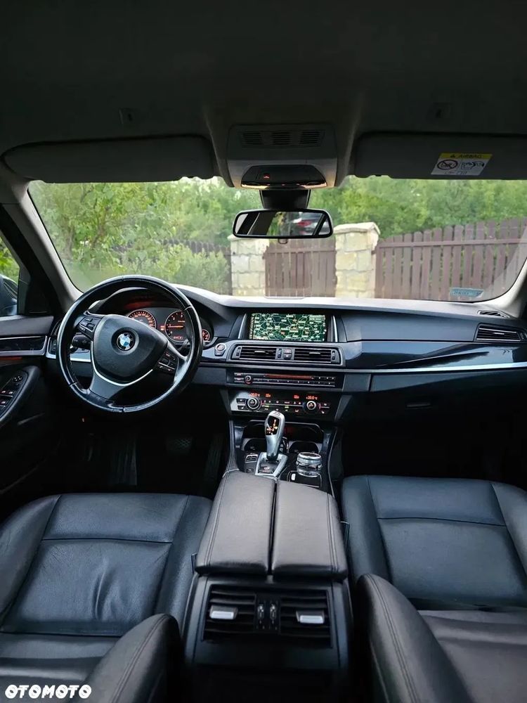 BMW Seria 5 520d - 11