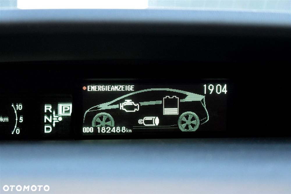 Toyota Prius (Hybrid) Executive - 36