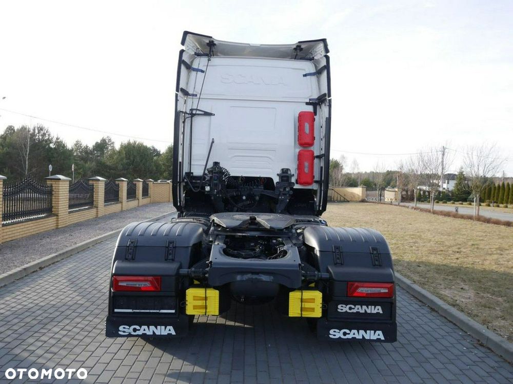 Scania R 450 /RETARDER/  STANDARD/ STAN JAK NOWA - 9