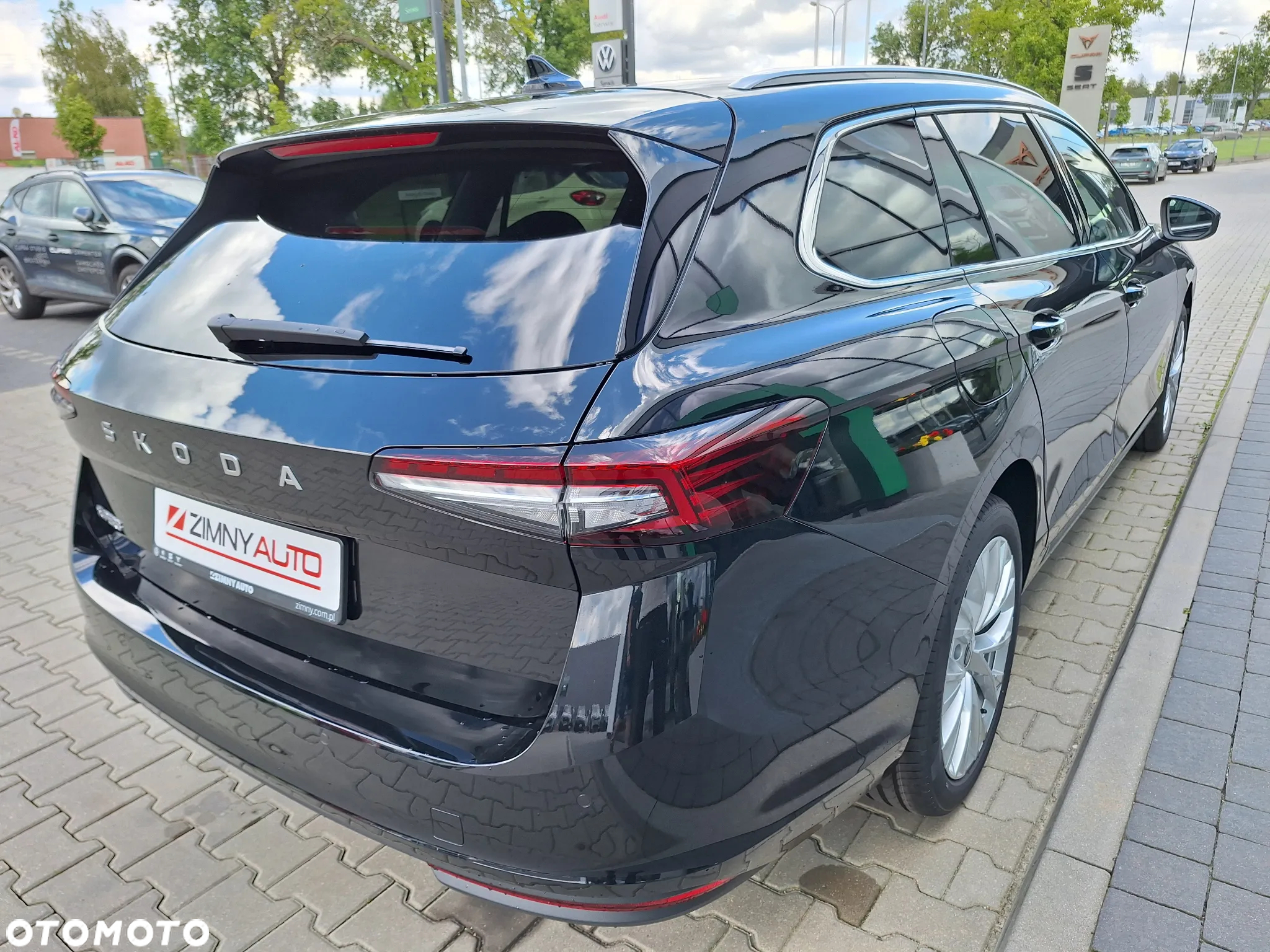 Skoda Superb 2.0 TSI Edition 130 DSG - 8