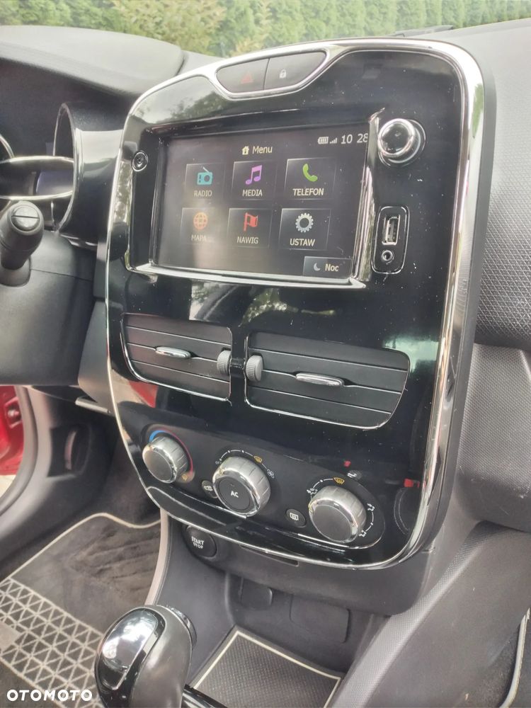 Renault Clio - 14