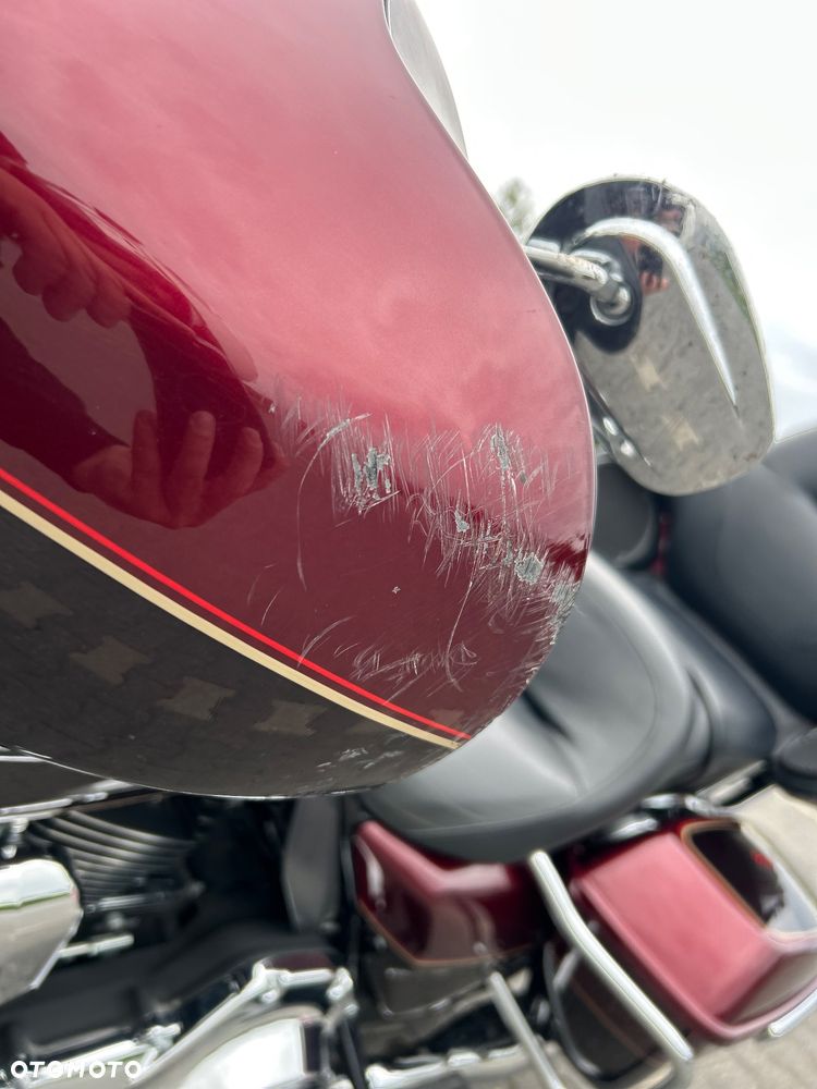 Harley-Davidson FLHTCU Ultra - 10