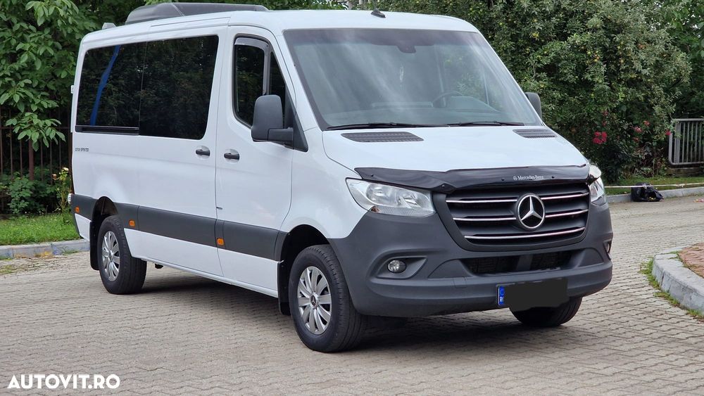 Mercedes-Benz Sprinter - 2