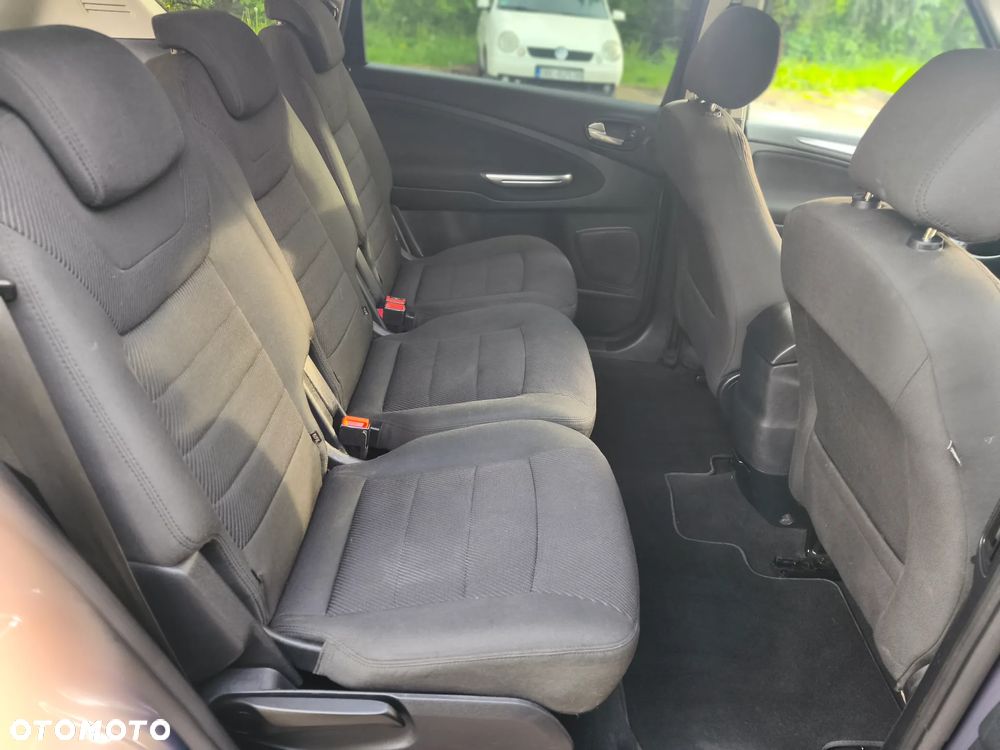 Ford S-Max 2.0 TDCi DPF Titanium X - 26