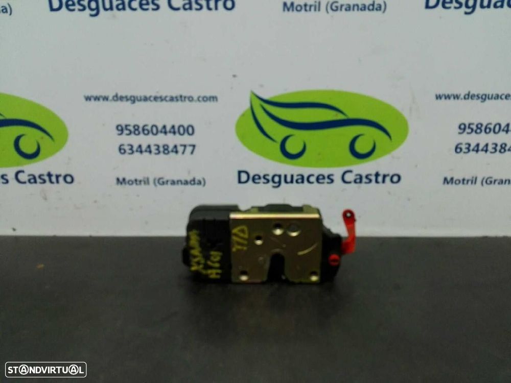 FECHADURA PORTA TRASEIRA DIREITA CITROEN XSARA 2001 -913884 - 4