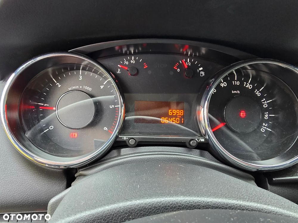 Peugeot 3008 1.6 BlueHDi Active S&S - 16