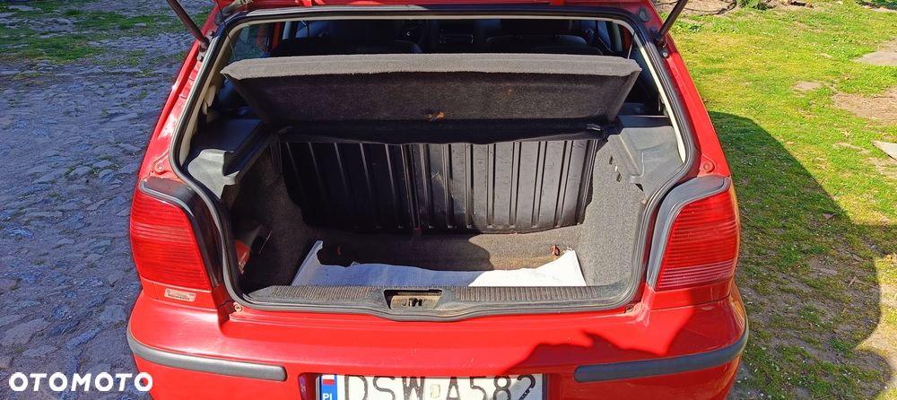 Volkswagen Polo - 6