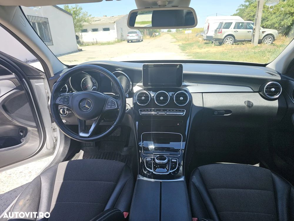 Mercedes-Benz C - 17
